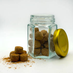 Oud Cologne: How the Middle East's Signature Scent Became a Global Phenomenon 2 best oud fragrances